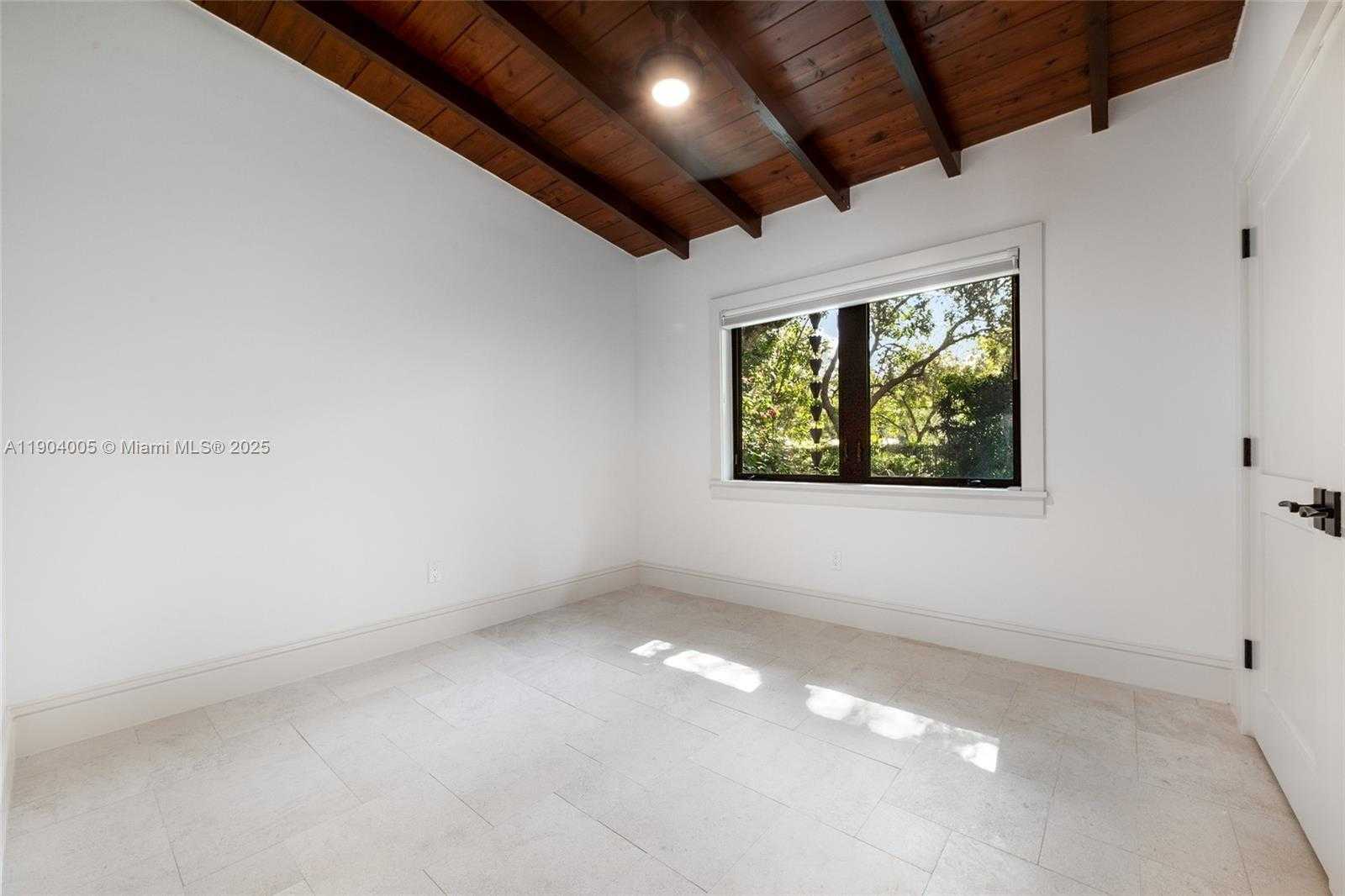 Small Image of 7801 SOUTH WEST 128TH ST, Pinecrest Number 15