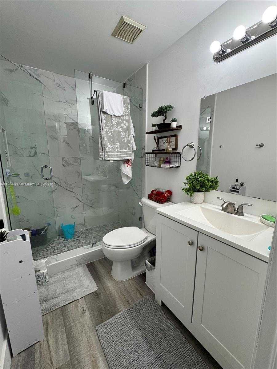 Small Image of 7350 NORTH WEST 114TH AVE #301, Doral Number 10