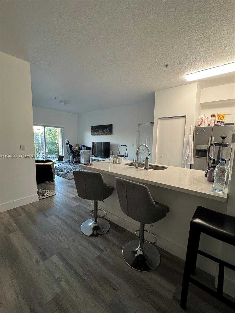 Small Image of 7350 NORTH WEST 114TH AVE #301, Doral Number 8