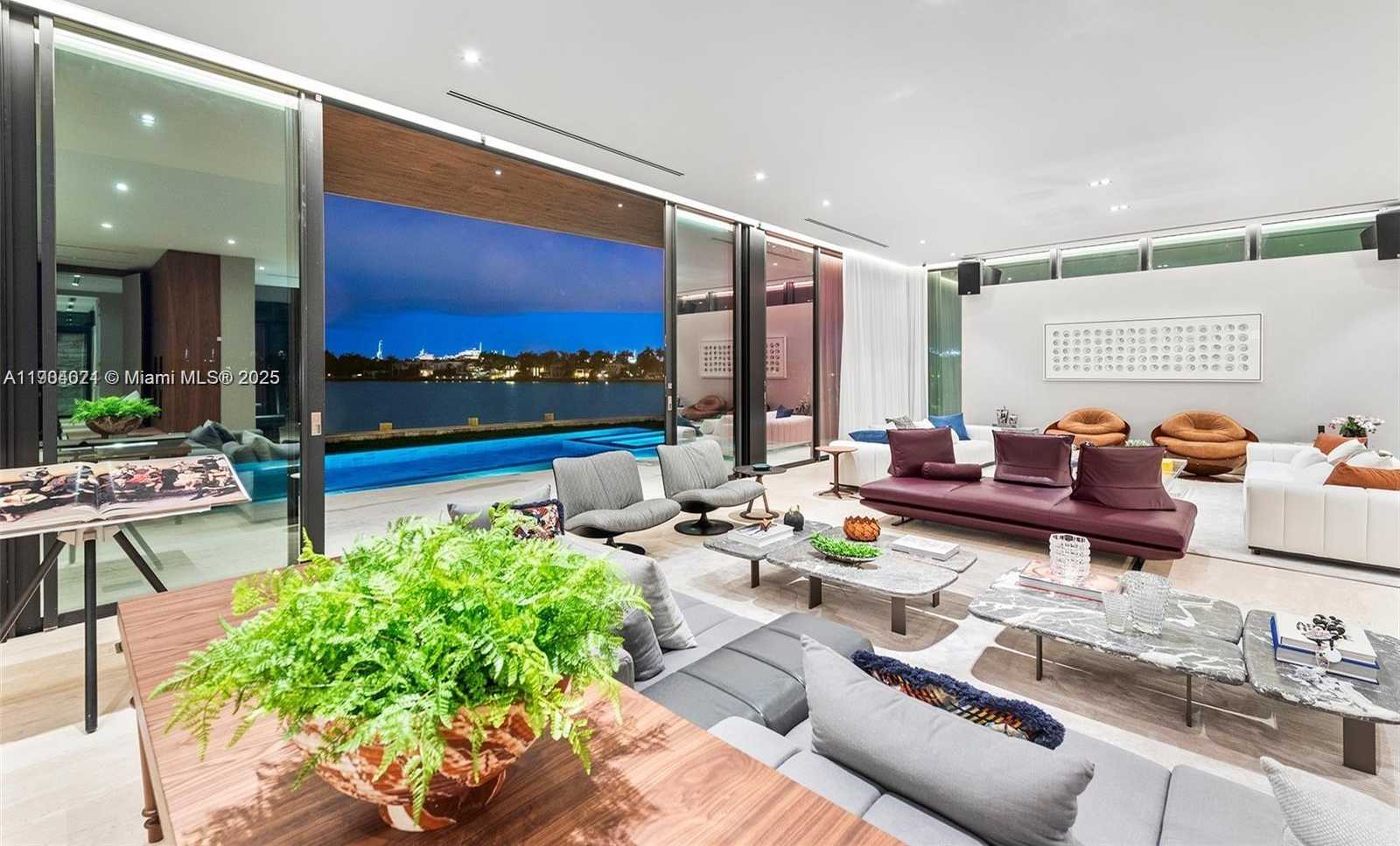 Small Image of 15 EAST SAN MARINO DR #15, Miami Beach Number 14