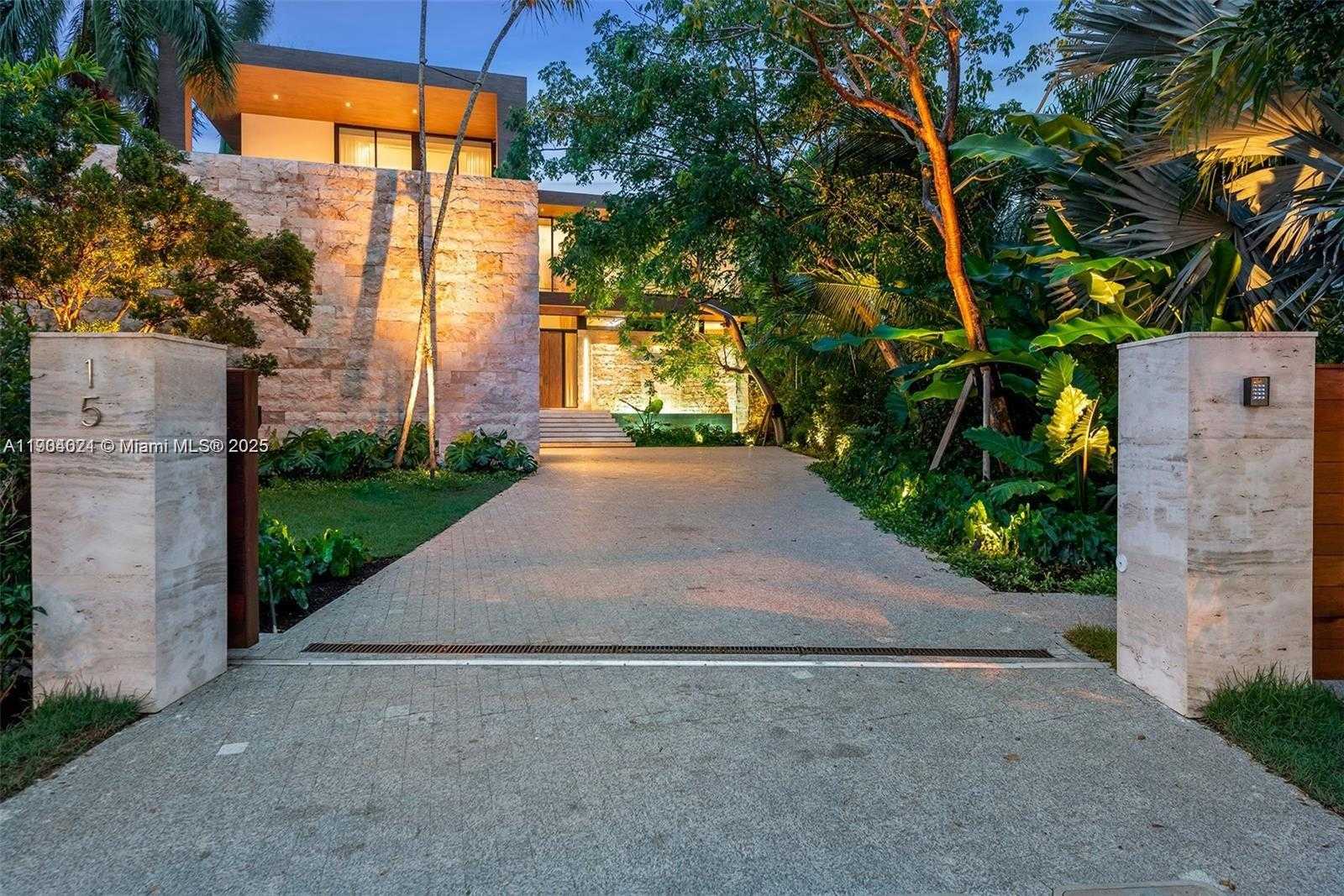 Small Image of 15 EAST SAN MARINO DR #15, Miami Beach Number 22