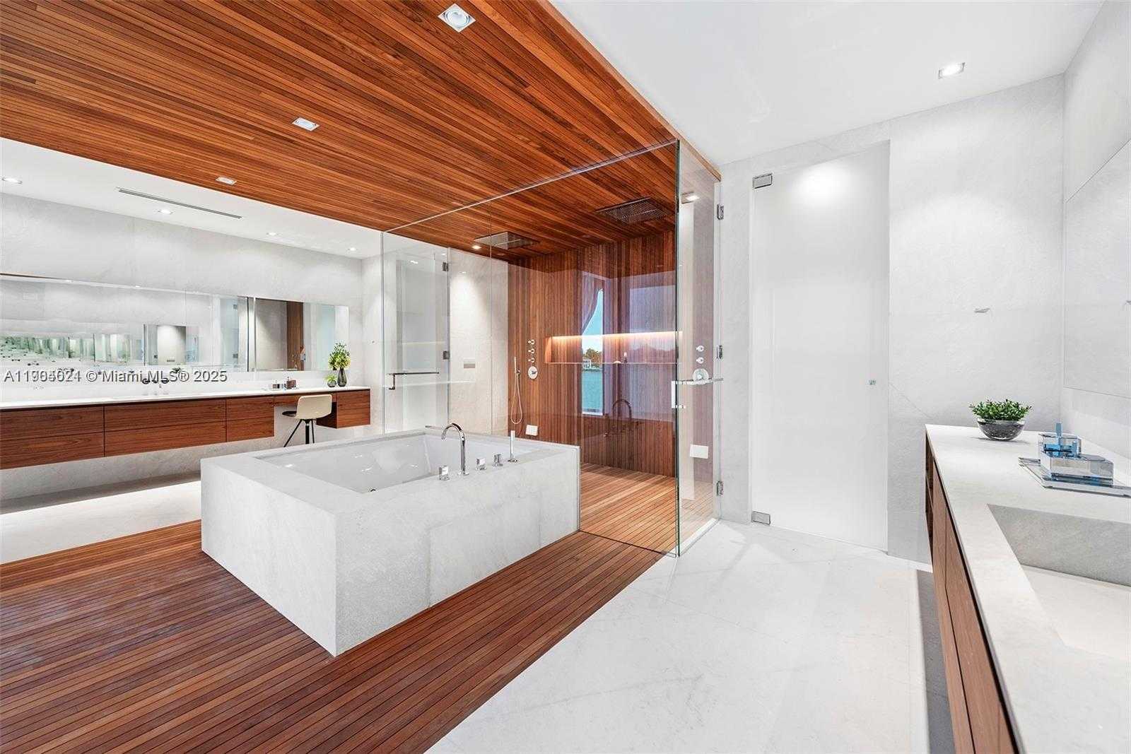 Small Image of 15 EAST SAN MARINO DR #15, Miami Beach Number 32