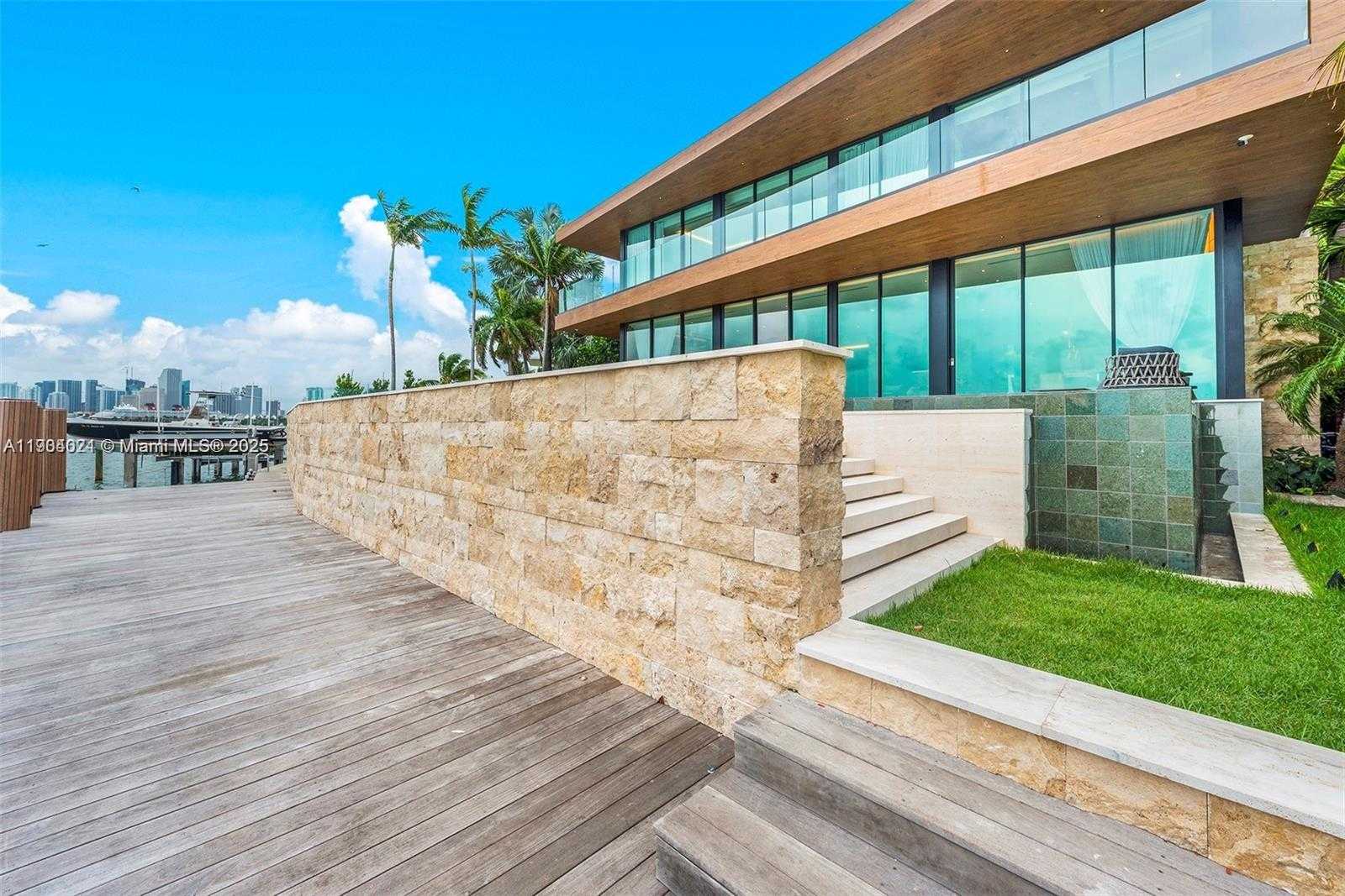 Small Image of 15 EAST SAN MARINO DR #15, Miami Beach Number 70