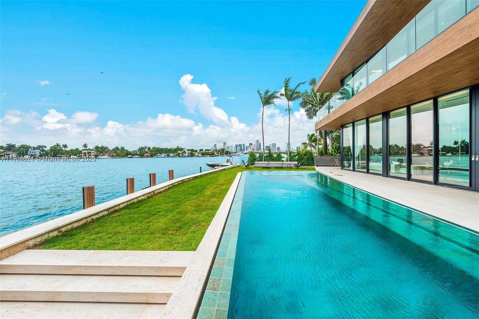 Small Image of 15 EAST SAN MARINO DR #15, Miami Beach Number 72