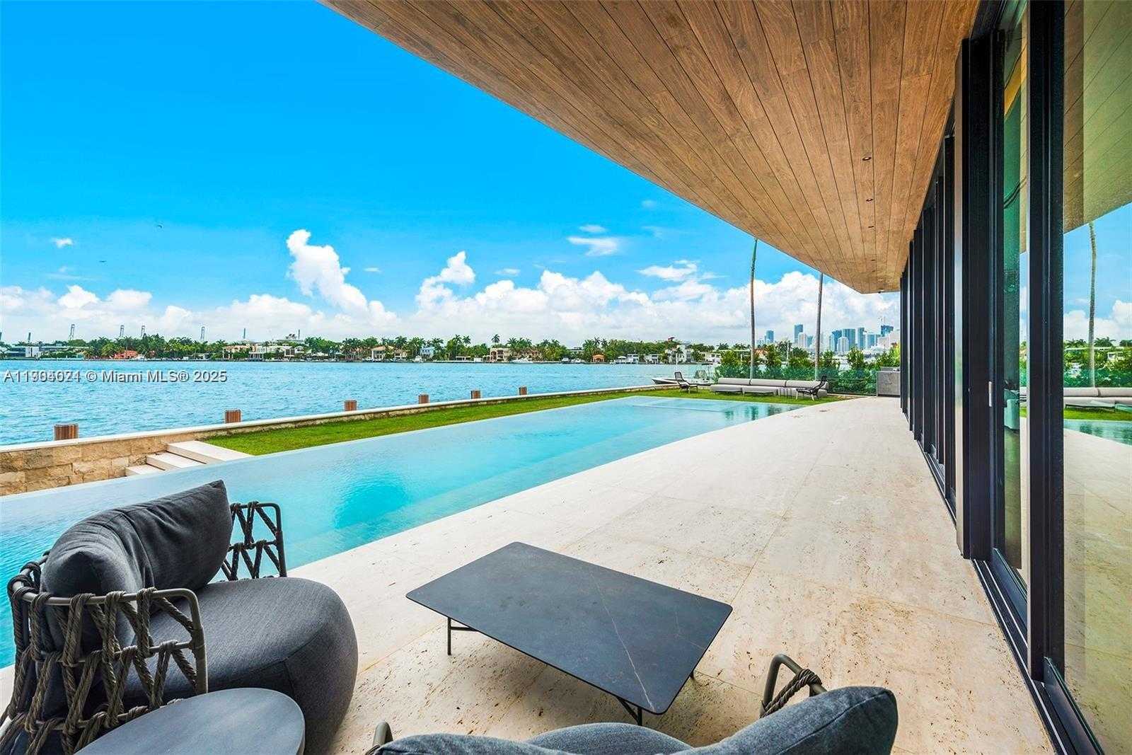 Small Image of 15 EAST SAN MARINO DR #15, Miami Beach Number 74