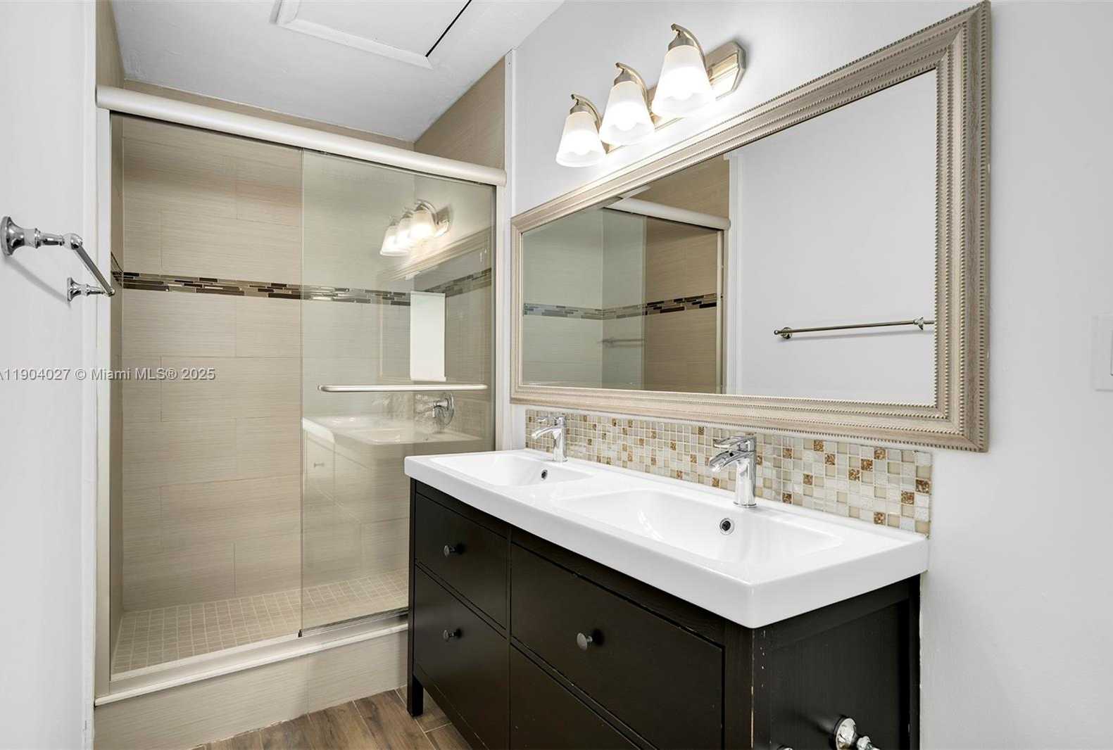 Small Image of 7575 SOUTH WEST 134TH ST, Pinecrest Number 12