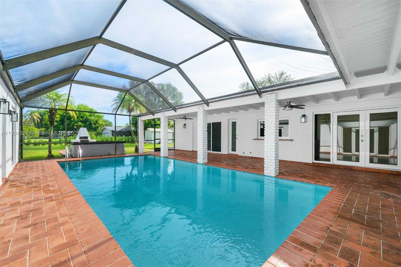 Small Image of 7575 SOUTH WEST 134TH ST, Pinecrest Number 24