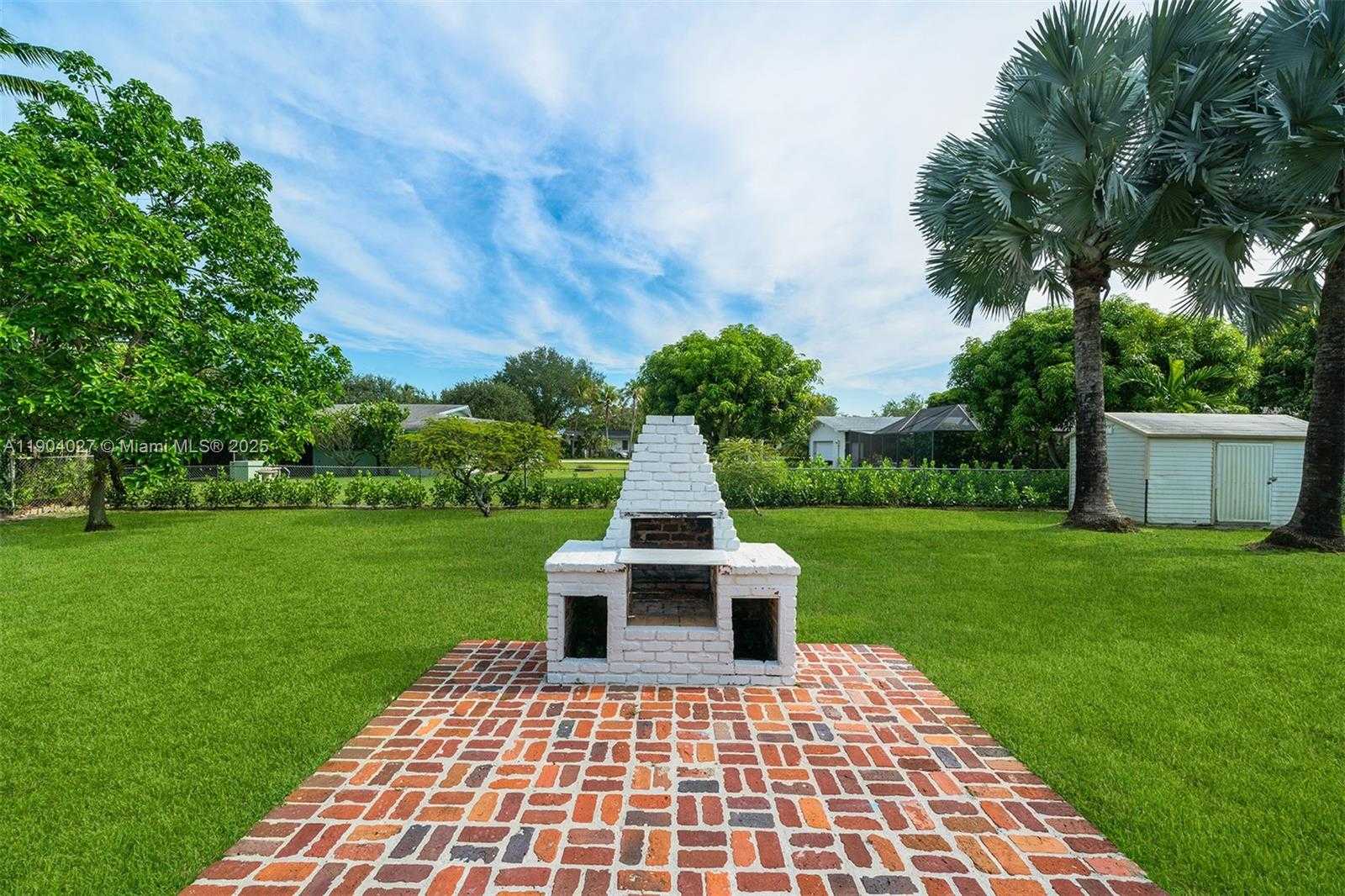 Small Image of 7575 SOUTH WEST 134TH ST, Pinecrest Number 25