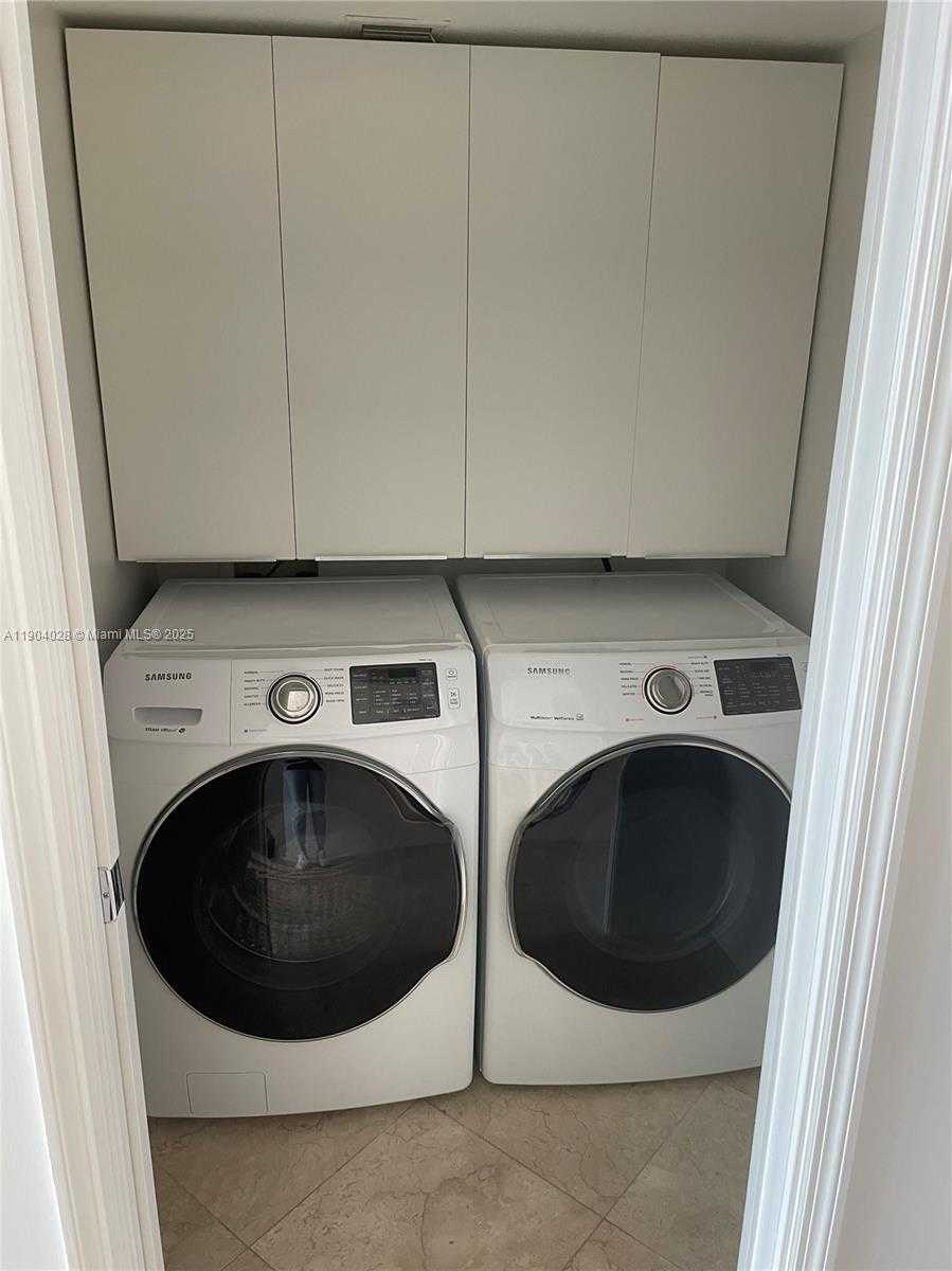 Imagen de Pequeño Objeto