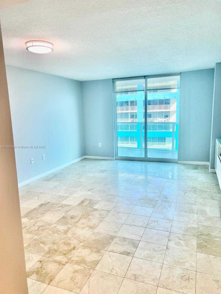 Small Image of 2101 BRICKELL AVE #1105, Miami Number 14