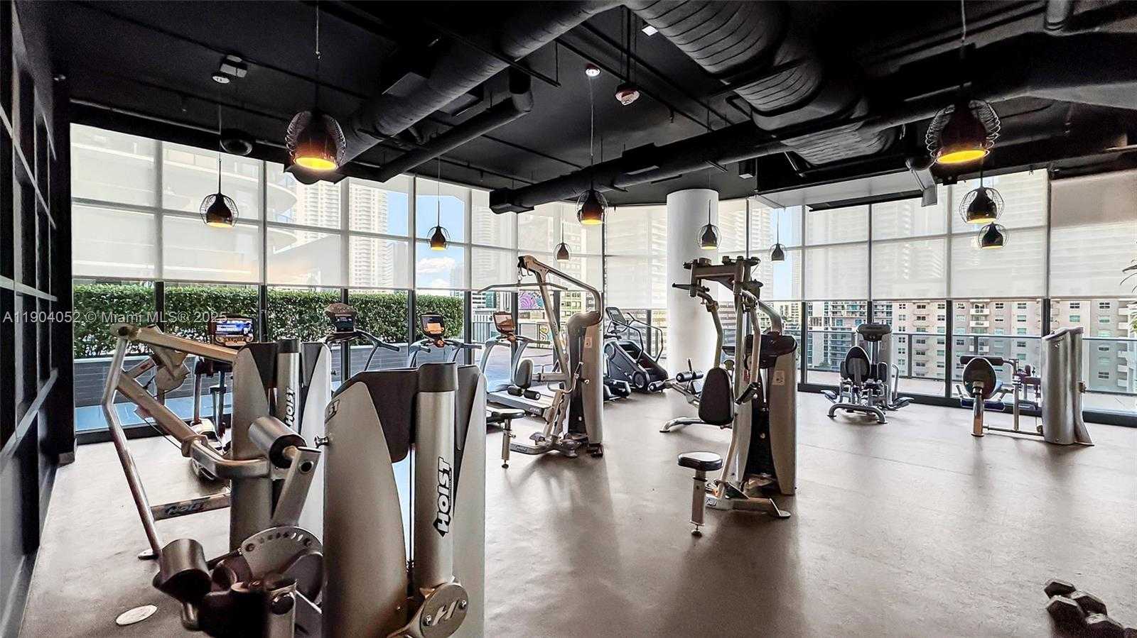 Imagen de Pequeño Objeto