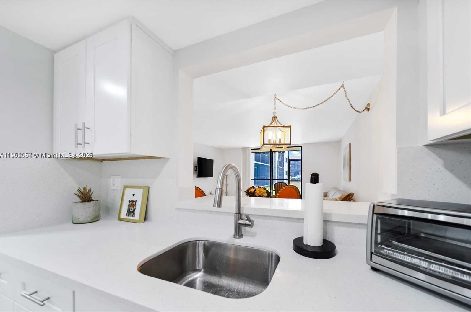 Small Image of 8005 SOUTH WEST 107TH AVE #122, Miami Number 5