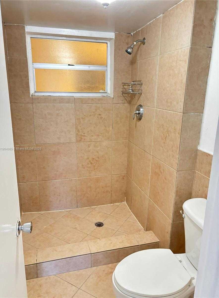 Small Image of 7410 SOUTH WEST 82ND ST #K409, Miami Number 5