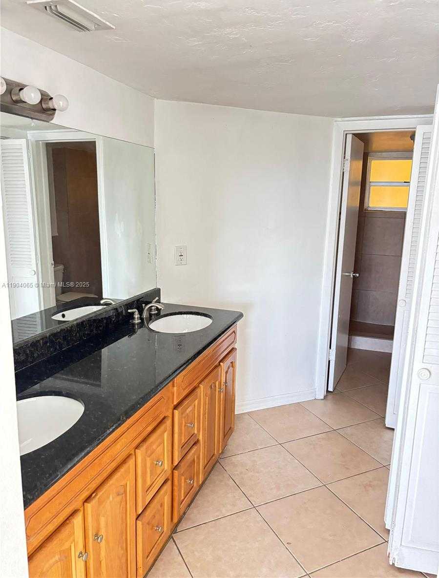 Small Image of 7410 SOUTH WEST 82ND ST #K409, Miami Number 6