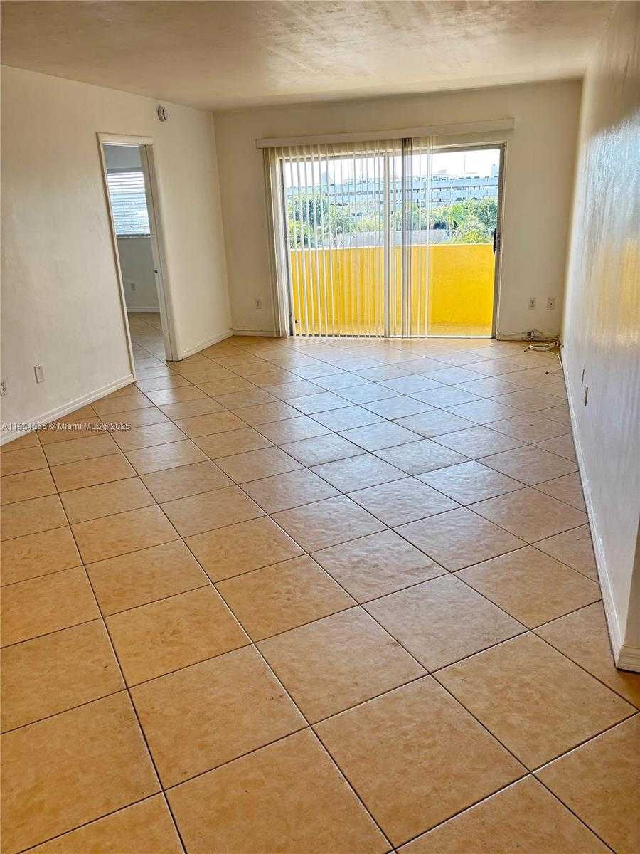 Small Image of 7410 SOUTH WEST 82ND ST #K409, Miami Number 9