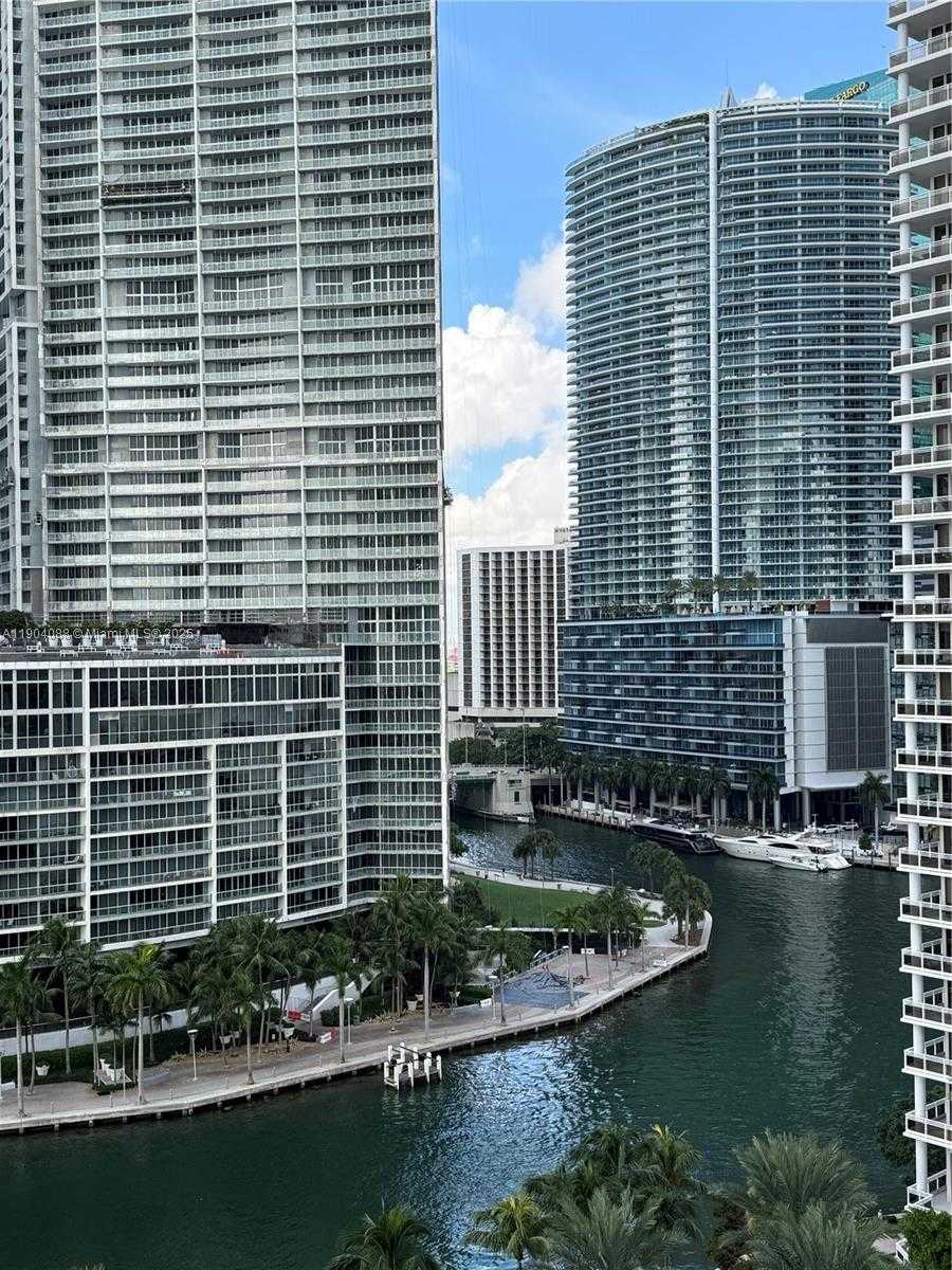 Small Image of 801 BRICKELL KEY BLVD #1510, Miami Number 3