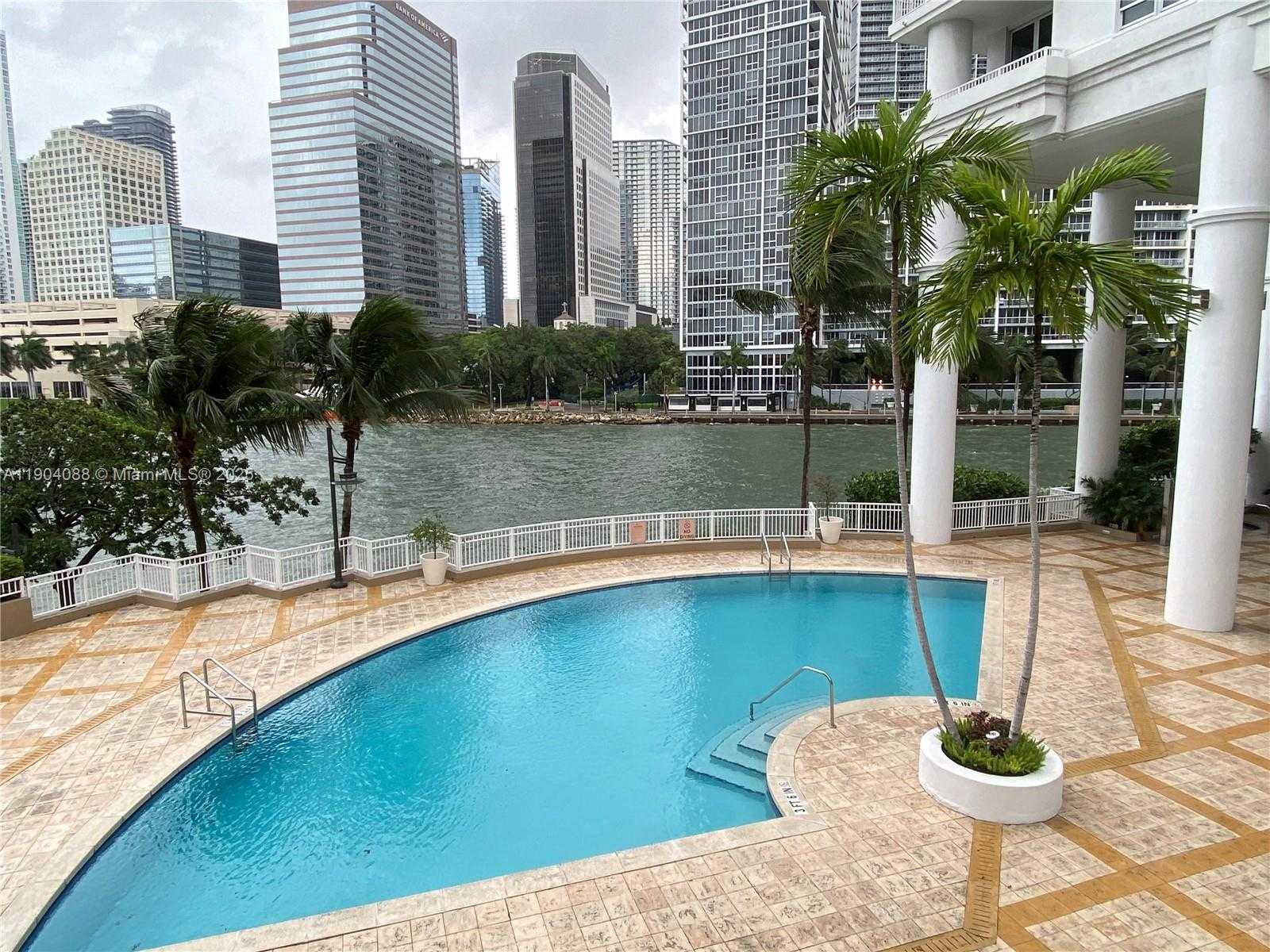 Small Image of 801 BRICKELL KEY BLVD #1510, Miami Number 33