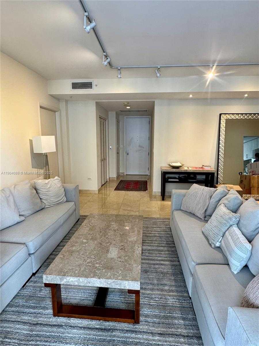 Small Image of 801 BRICKELL KEY BLVD #1510, Miami Number 8