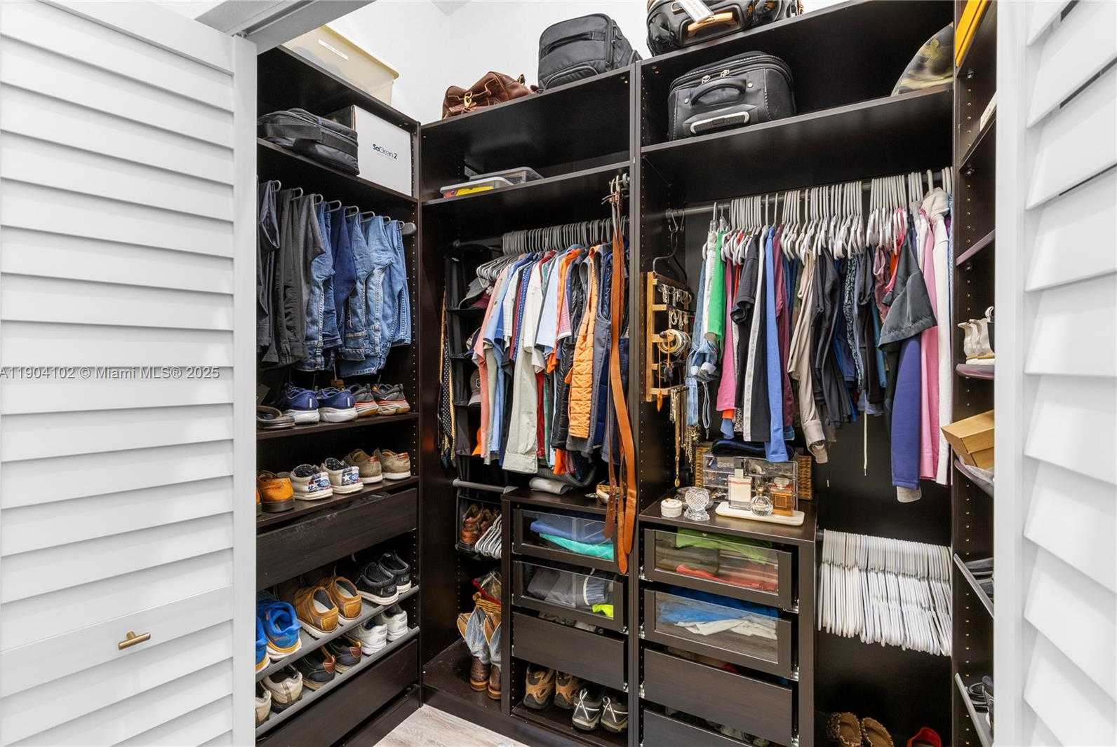 Small Image of 1971 LANDING WAY, Weston Number 24