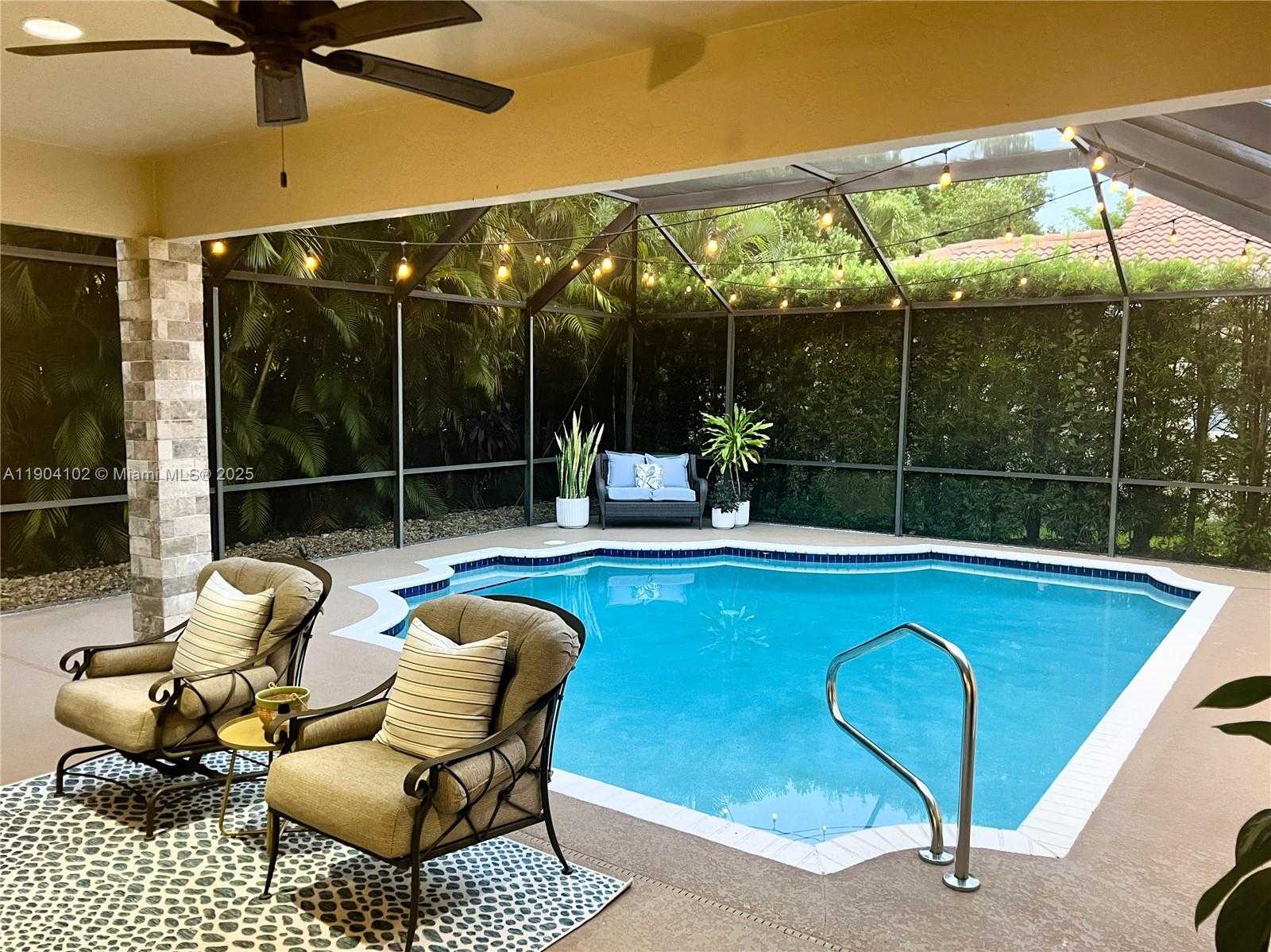 Small Image of 1971 LANDING WAY, Weston Number 4