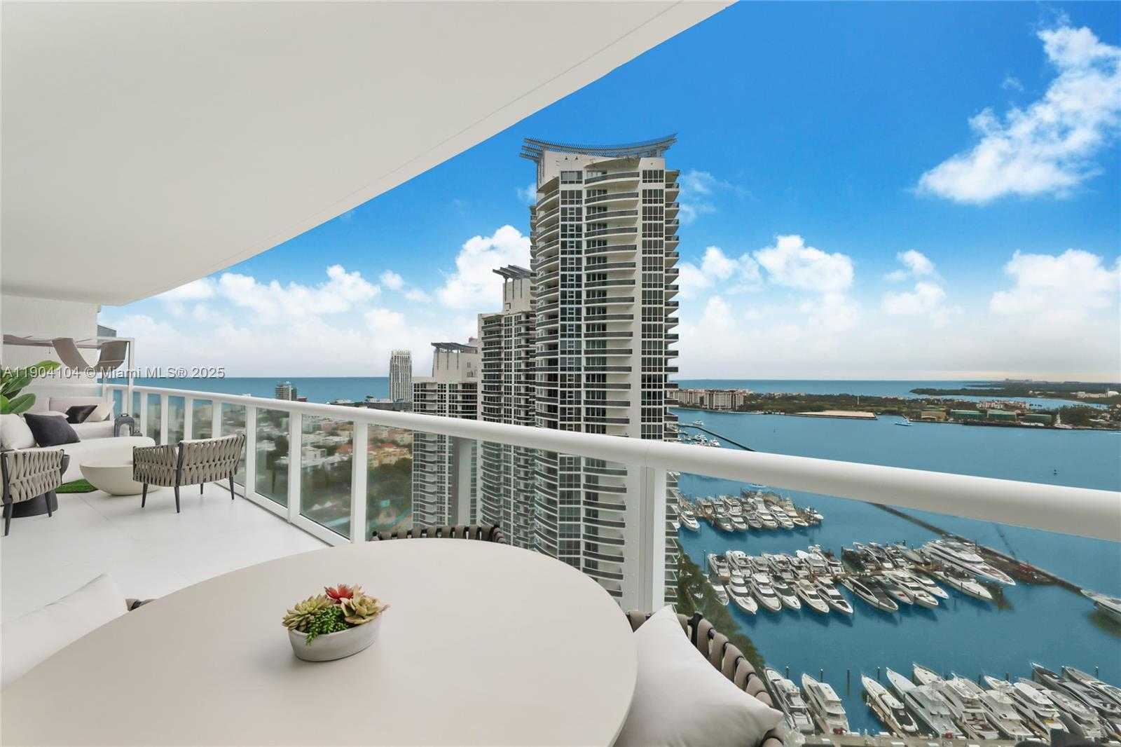 Small Image of 450 ALTON RD #2603, Miami Beach Number 17