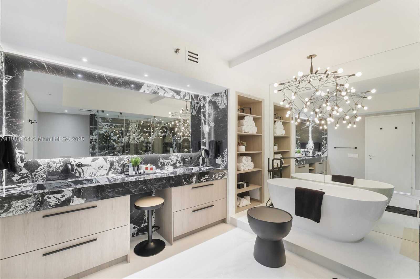 Small Image of 450 ALTON RD #2603, Miami Beach Number 21