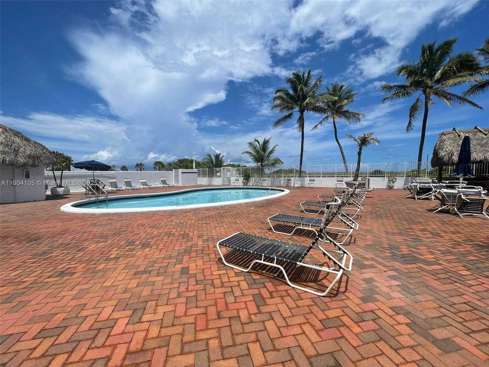 Small Image of 5313 COLLINS AVE #510, Miami Beach Number 18