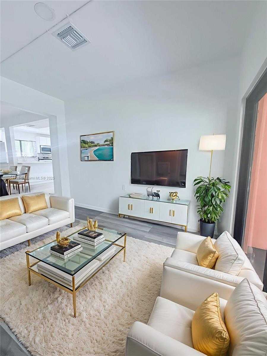 Small Image of 9300 SOUTH WEST 52ND TER #1, Miami Number 8