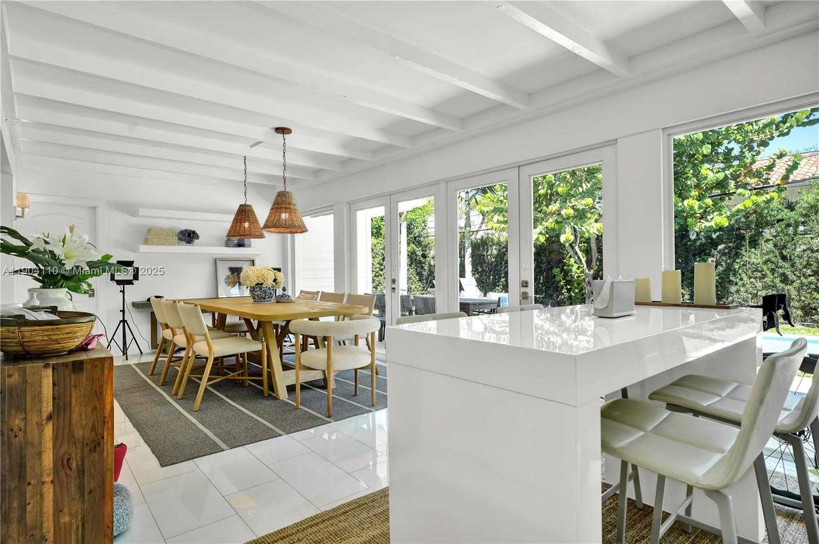 Small Image of 365 WEST ENID DR, Key Biscayne Number 16