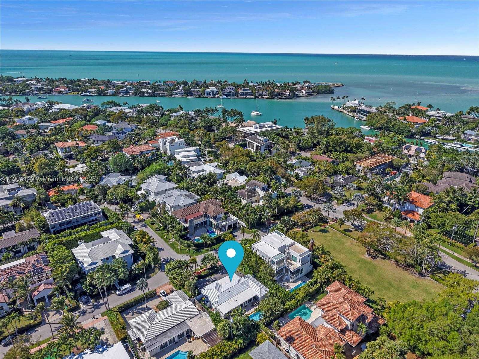 Small Image of 365 WEST ENID DR, Key Biscayne Number 2