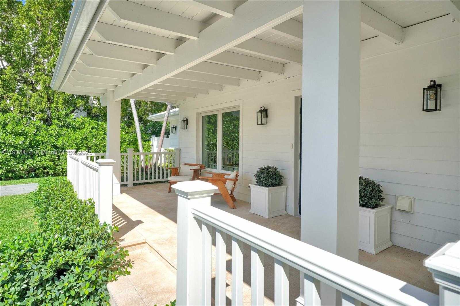 Small Image of 365 WEST ENID DR, Key Biscayne Number 4