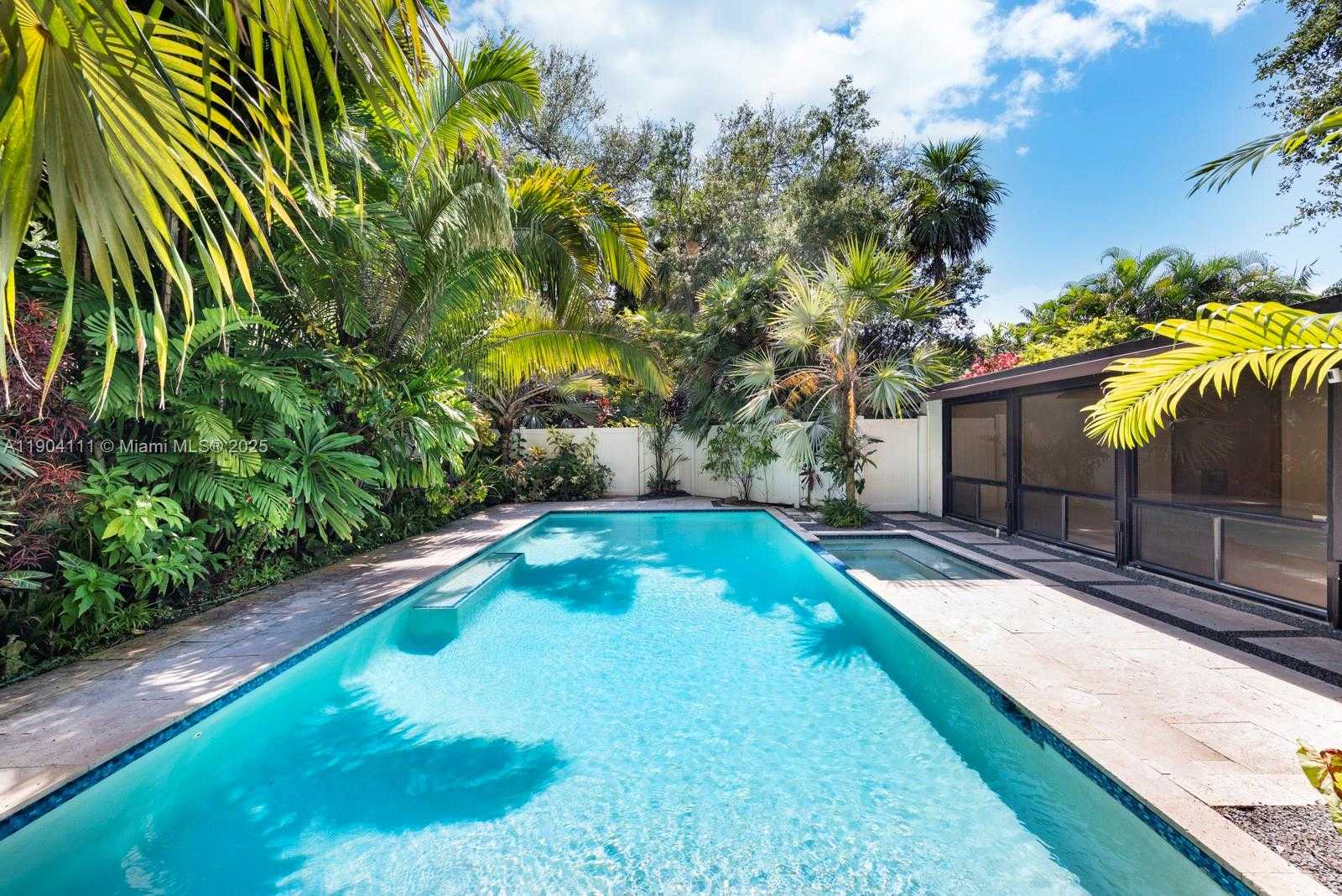 Small Image of 1107 NORTH EAST 118TH ST #1107, Biscayne Park Number 3