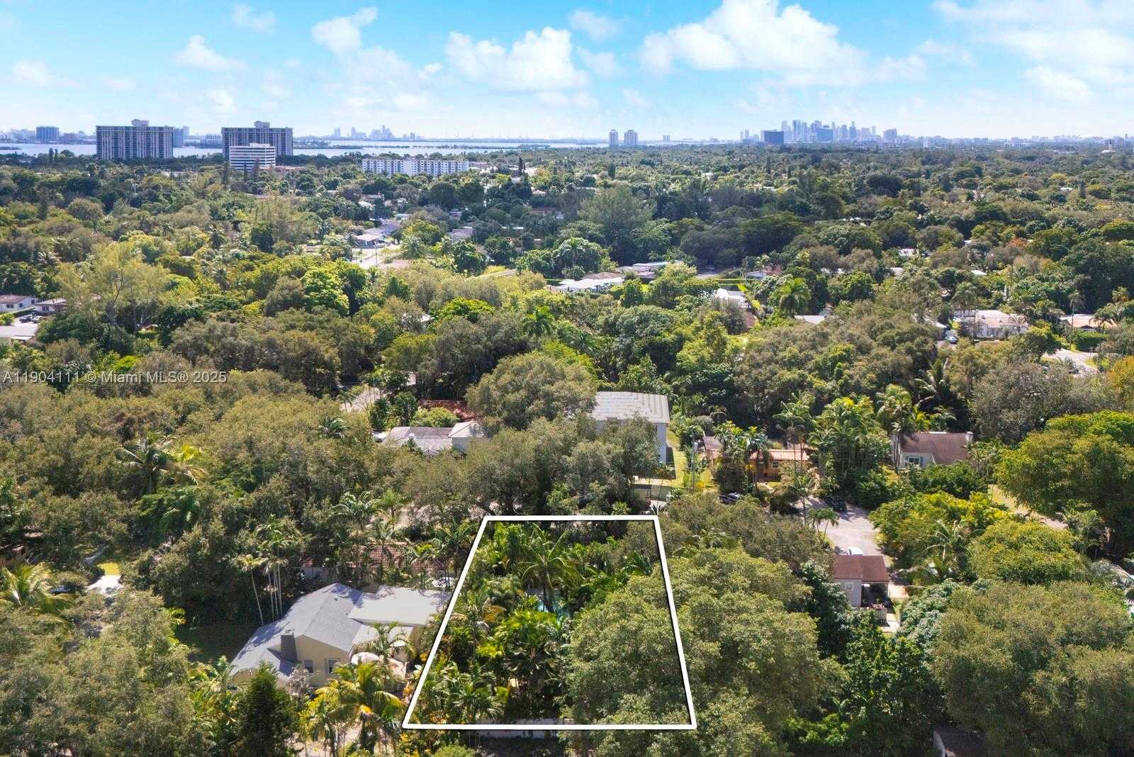 Small Image of 1107 NORTH EAST 118TH ST #1107, Biscayne Park Number 31