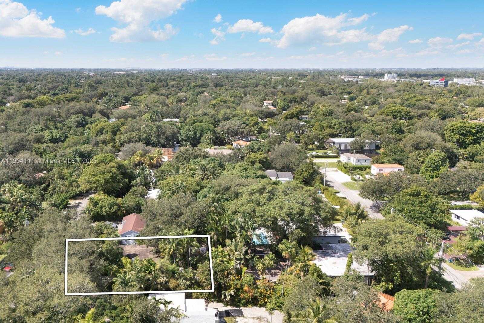Small Image of 1107 NORTH EAST 118TH ST #1107, Biscayne Park Number 32