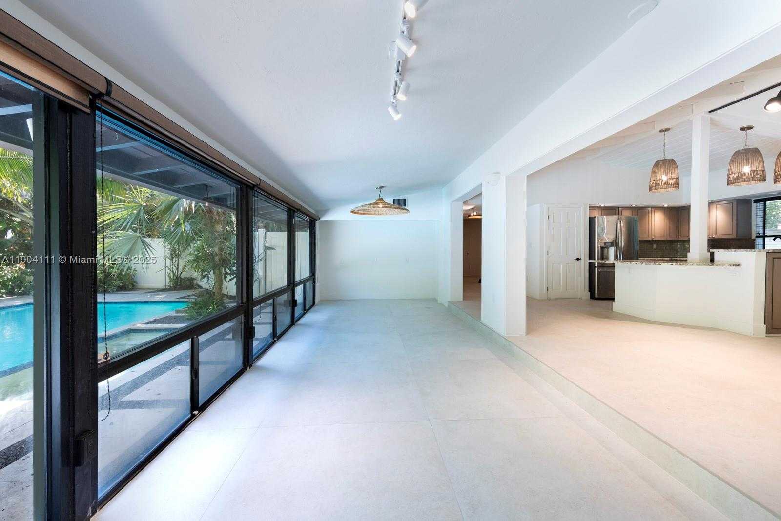 Small Image of 1107 NORTH EAST 118TH ST #1107, Biscayne Park Number 7