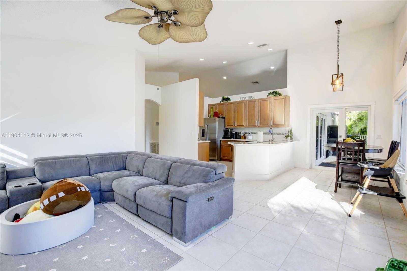 Small Image of 18950 SOUTH WEST 16TH ST #1950, Pembroke Pines Number 20