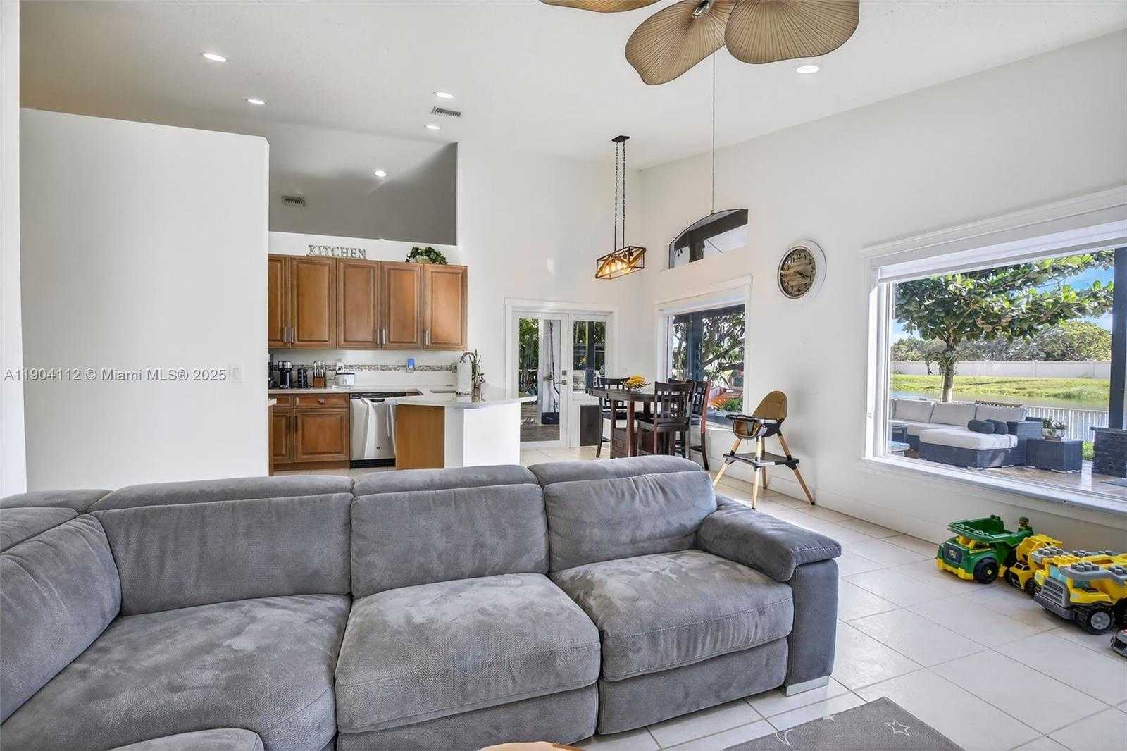 Small Image of 18950 SOUTH WEST 16TH ST #1950, Pembroke Pines Number 21