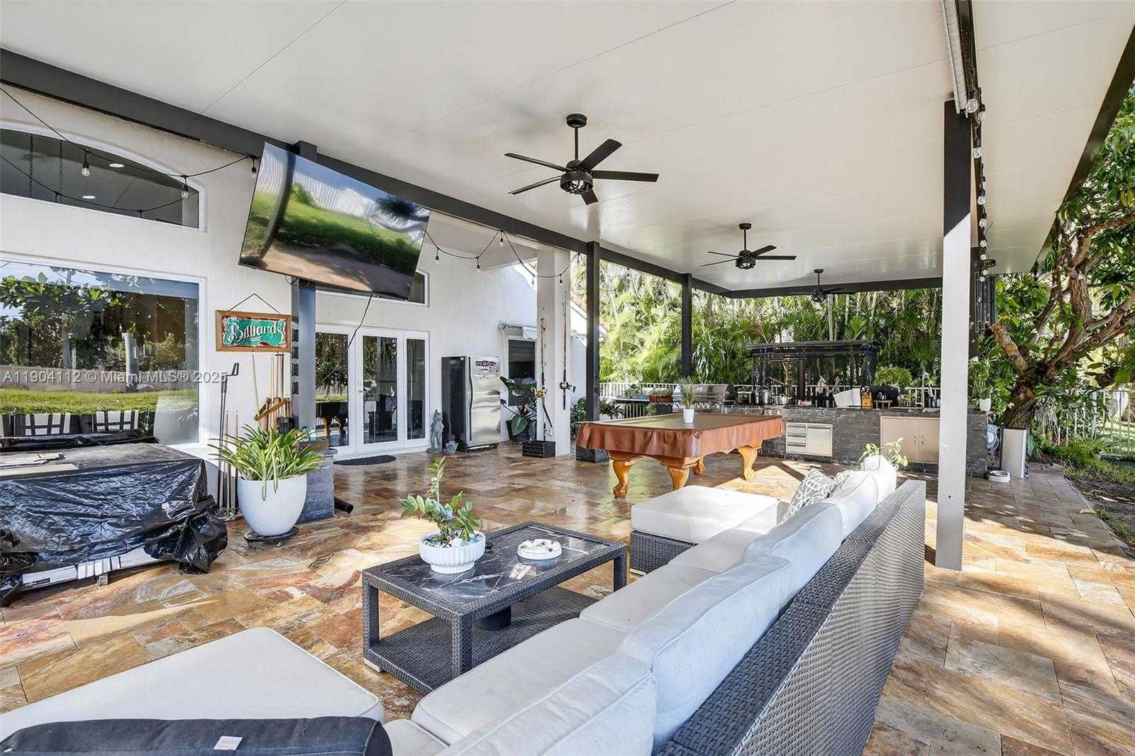 Small Image of 18950 SOUTH WEST 16TH ST #1950, Pembroke Pines Number 47