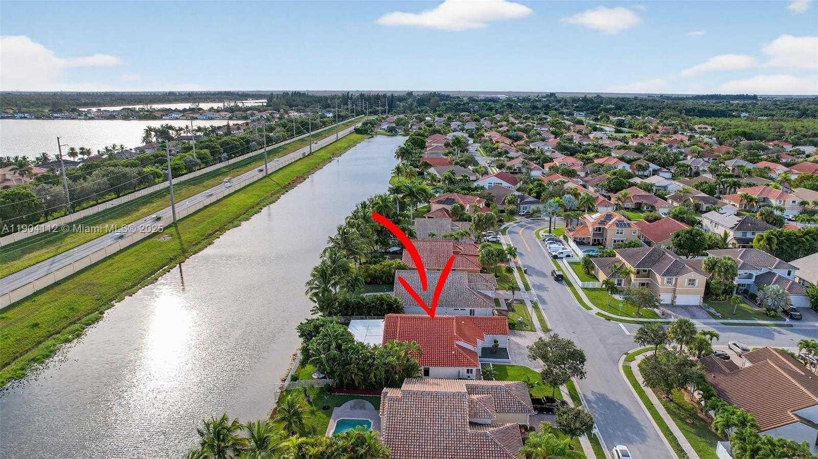 Small Image of 18950 SOUTH WEST 16TH ST #1950, Pembroke Pines Number 5