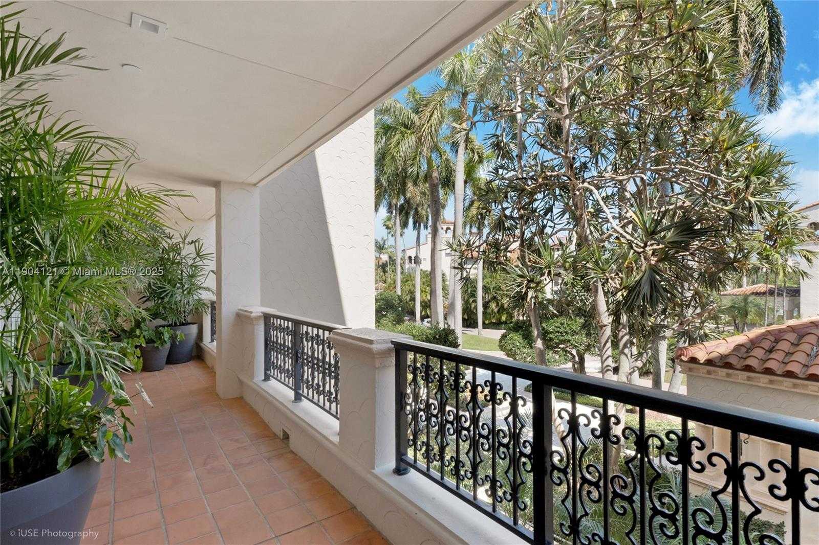 Small Image of 4822 FISHER ISLAND DR #4822, Miami Beach Number 33