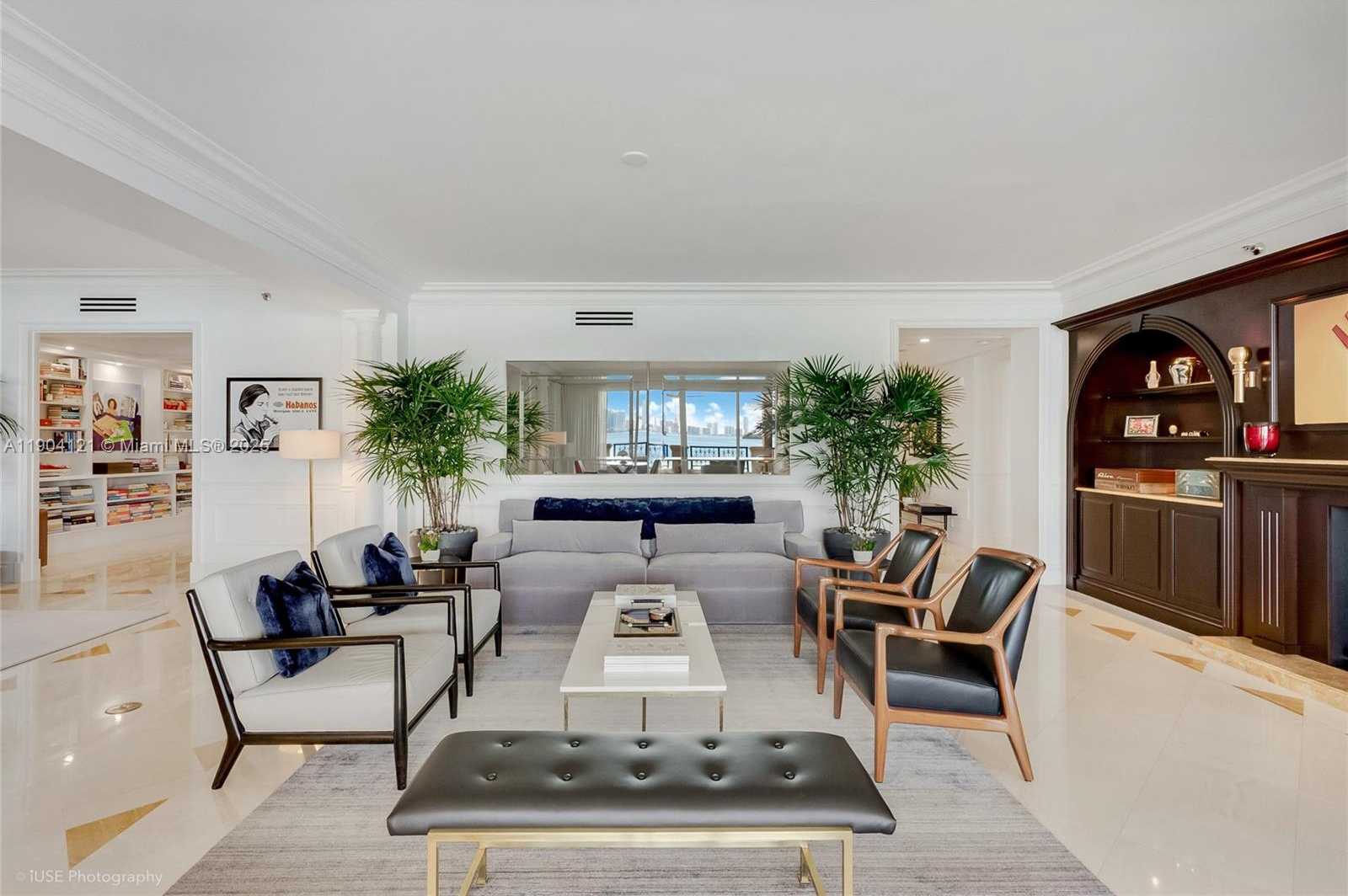 Small Image of 4822 FISHER ISLAND DR #4822, Miami Beach Number 7