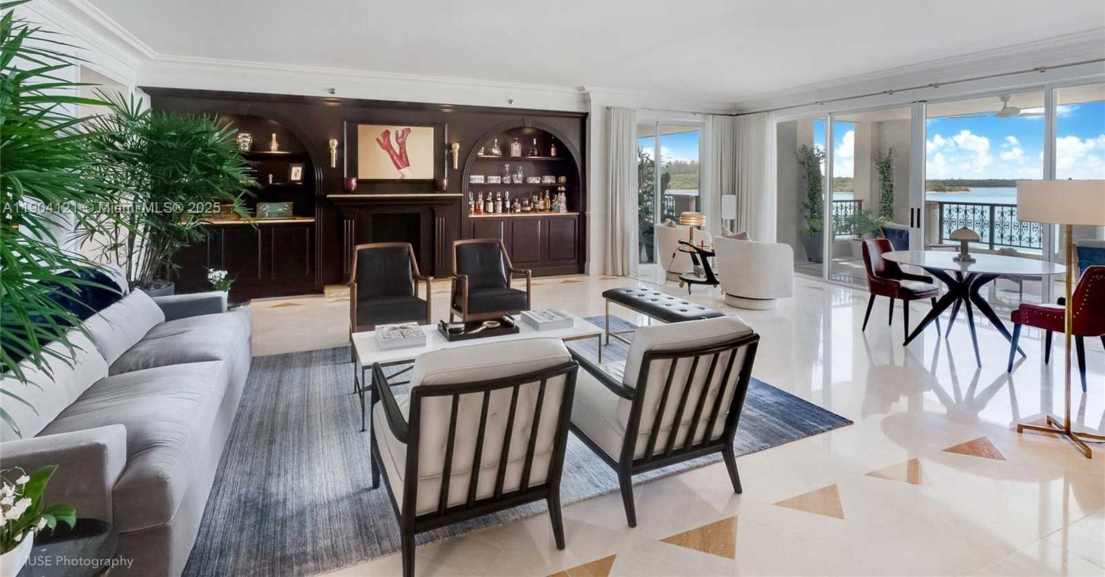 Small Image of 4822 FISHER ISLAND DR #4822, Miami Beach Number 9
