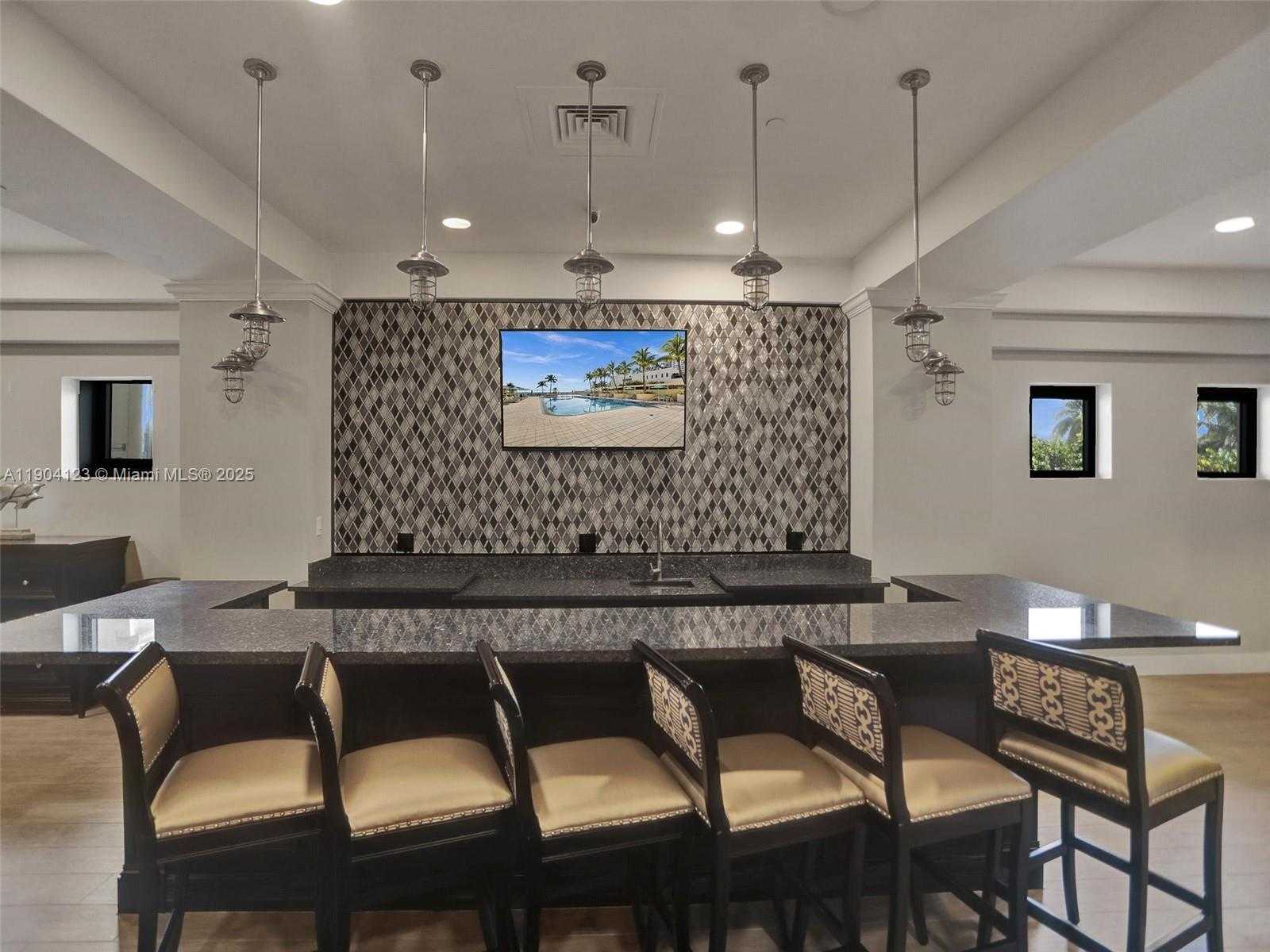 Small Image of 2501 SOUTH OCEAN DR #505, Hollywood Number 25