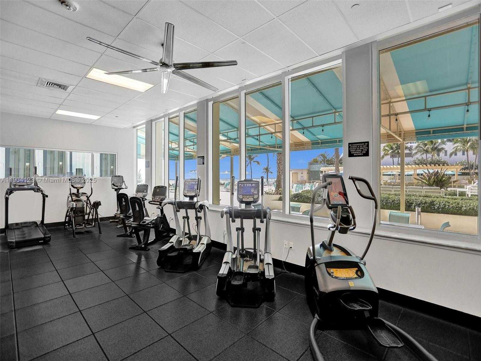 Small Image of 2501 SOUTH OCEAN DR #505, Hollywood Number 29