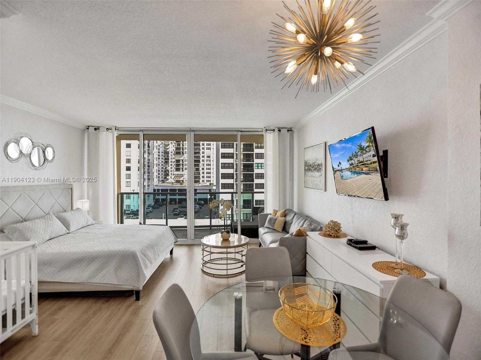 Small Image of 2501 SOUTH OCEAN DR #505, Hollywood Number 3