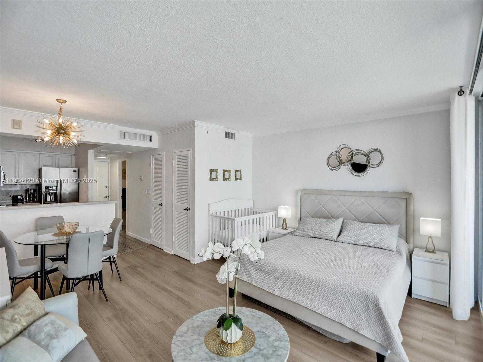 Small Image of 2501 SOUTH OCEAN DR #505, Hollywood Number 4