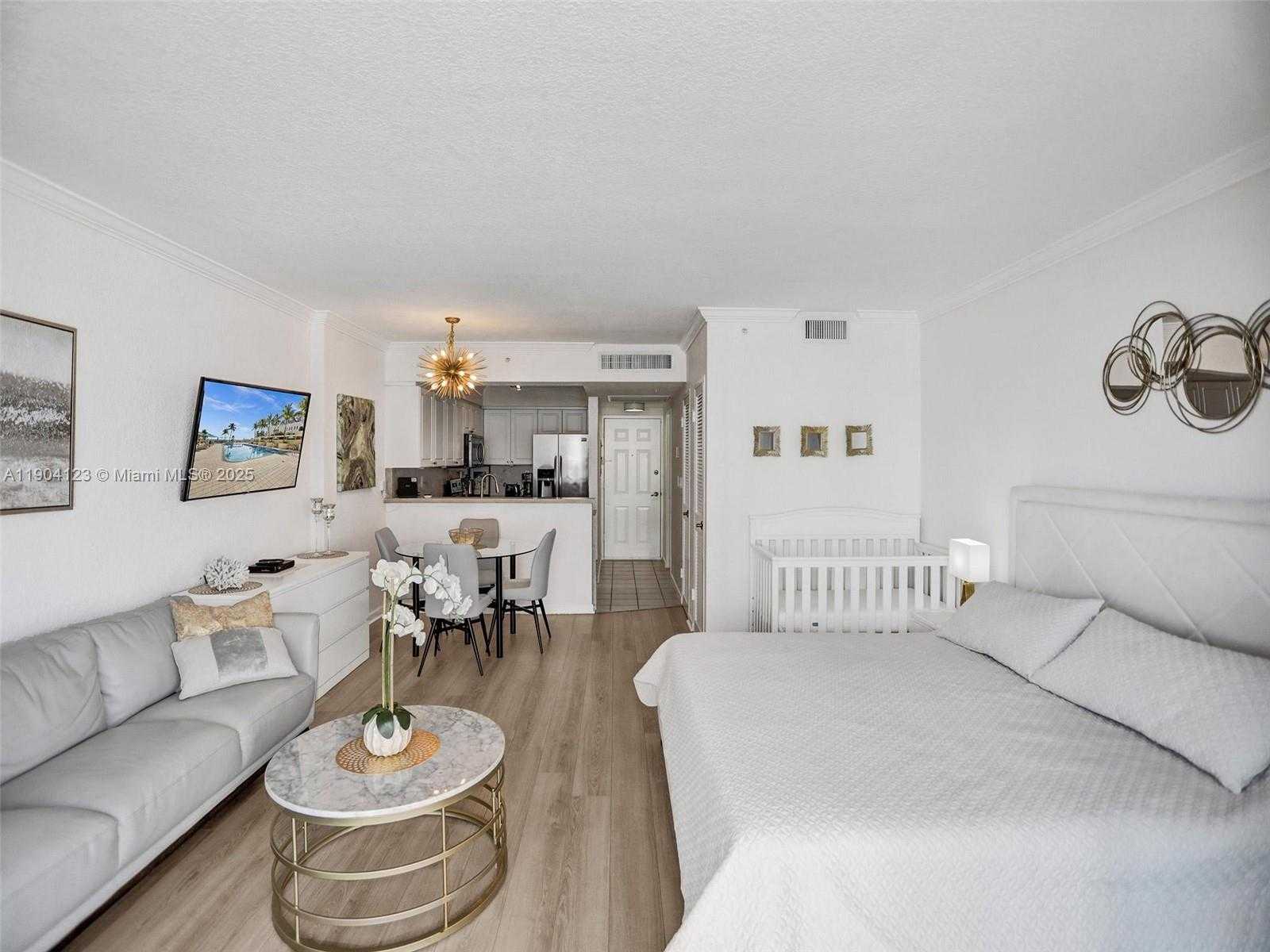 Small Image of 2501 SOUTH OCEAN DR #505, Hollywood Number 7