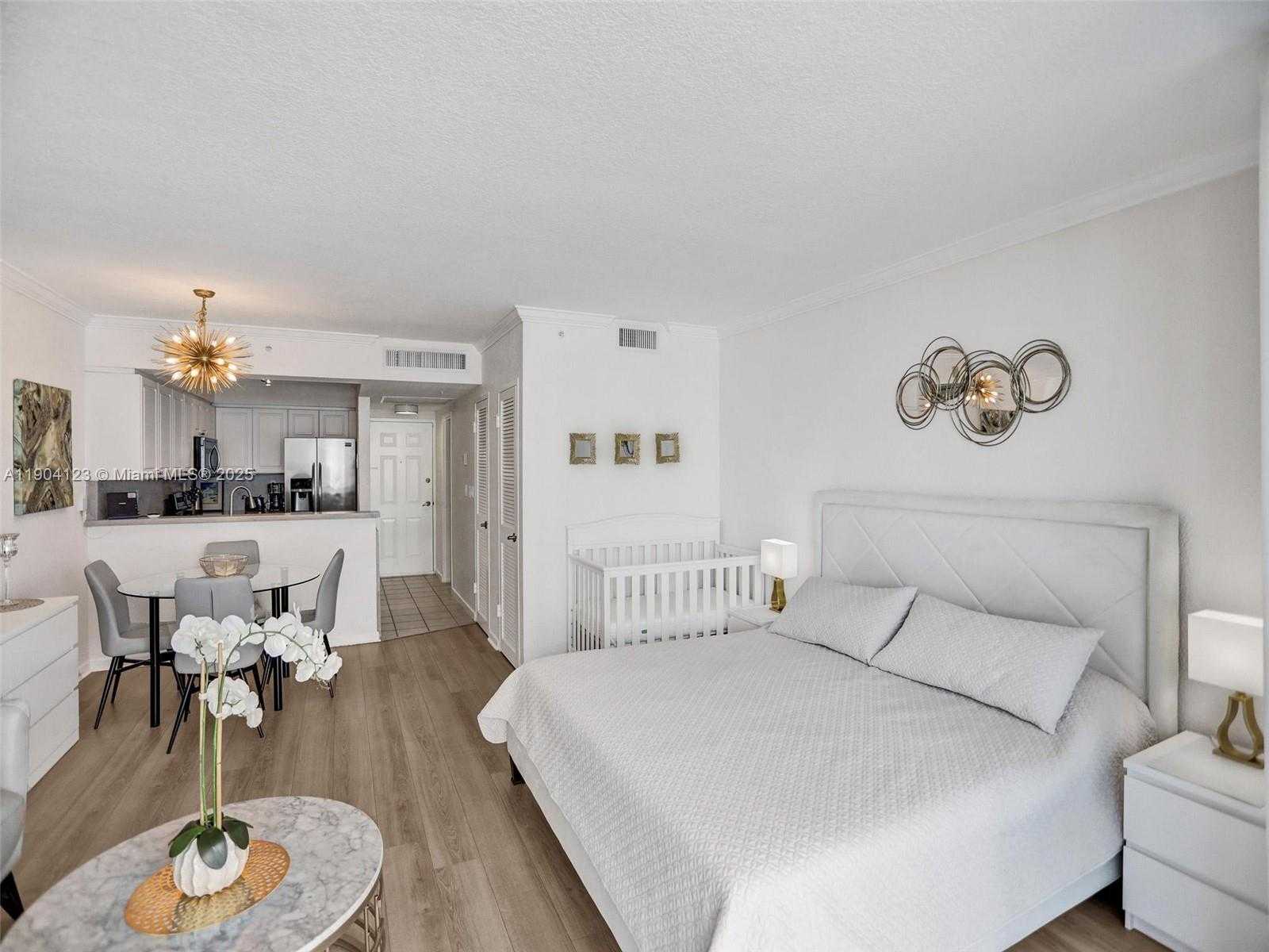 Small Image of 2501 SOUTH OCEAN DR #505, Hollywood Number 8