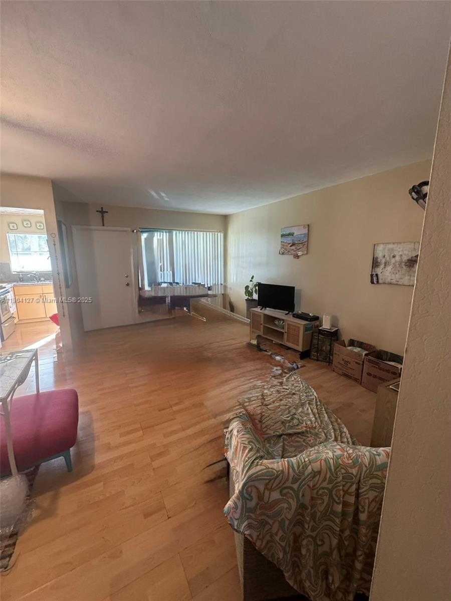 Small Image of 270 SOUTH EAST LAYNE BLVD #212, Hallandale Beach Number 12