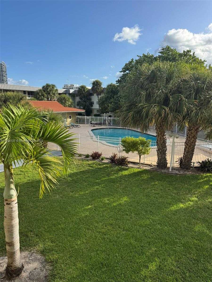 Small Image of 270 SOUTH EAST LAYNE BLVD #212, Hallandale Beach Number 25